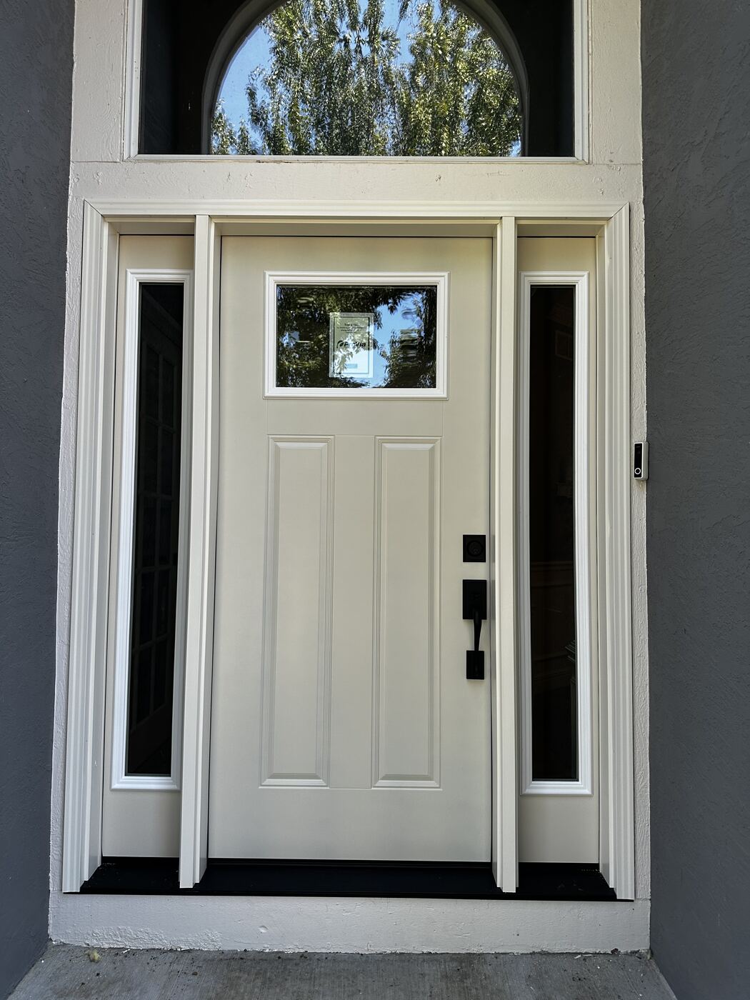 Door installation in Lee's Summit, MO