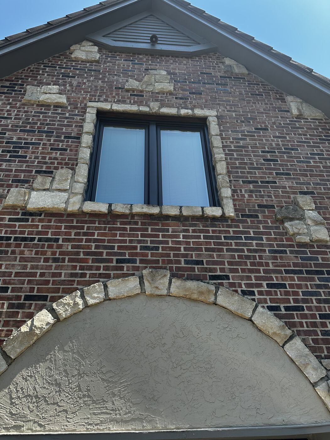 Window installation in Leawood, KS